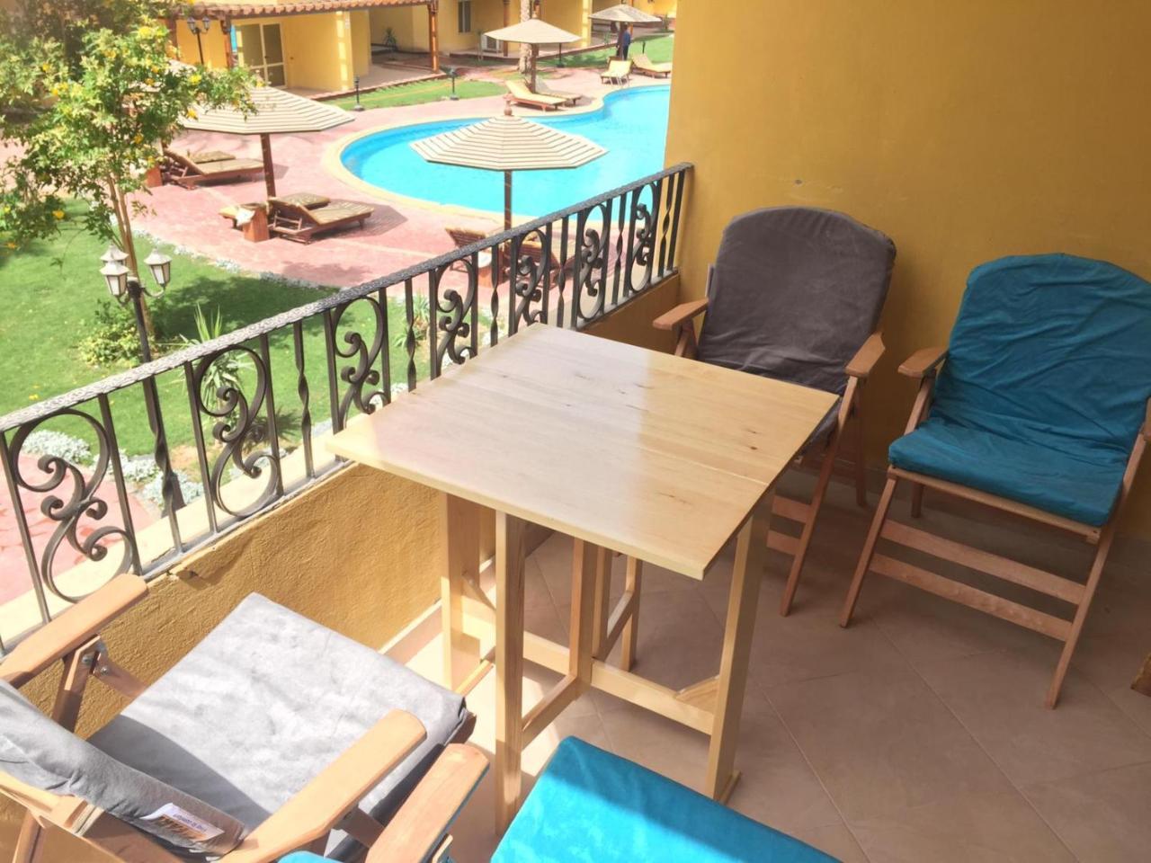 Pool View Apartment At British Resort - Unit 02 フルガダ エクステリア 写真